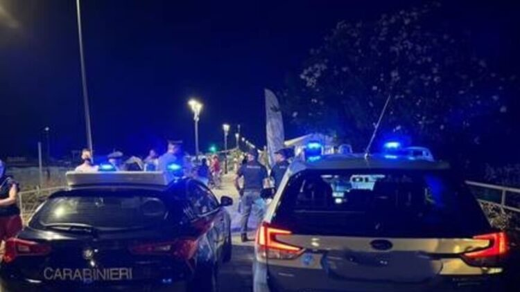 Ladro muore dissanguato durante furto, ricerche dei complici fuggiti