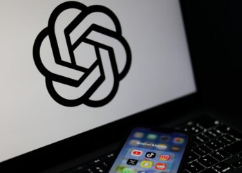 Una nuova campagna vuole boicottare ChatGpt, nasce ‘QuitGpt’