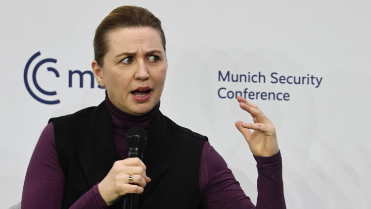 Frederiksen, ‘la Nato protegga l’Artico in modo permanente’