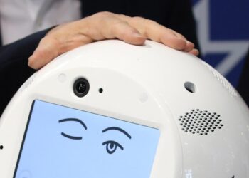 L’intelligenza artificiale rischia di falsare i sondaggi online