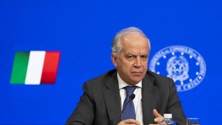 Piantedosi, non vorrei condanne diverse in base a chi manifesta