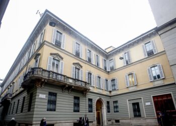 ++ Mediobanca, utile giù a 513 milioni in 6 mesi per 110 milioni di voci non ricorrenti ++