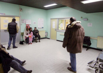 Medico gettonista guadagna 35mila euro in un mese, interrogazione