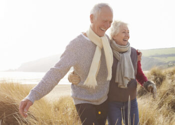 Da integratori a test genetici, gli esperti smontano le fake sulla longevità