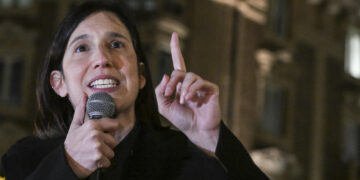 Schlein: ‘La scelta del leader non è la priorità’, ma il campo largo prepara il voto sprint