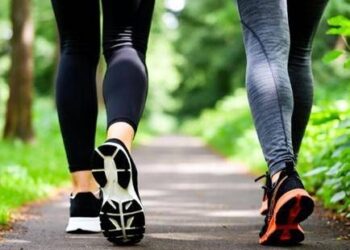 Camminare allunga la vita, con l’attività si guadagnano anni: lo studio