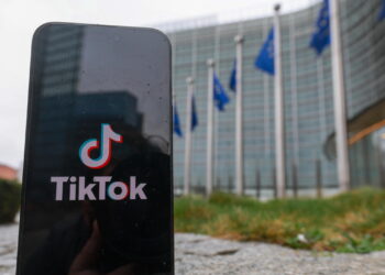 L’Ue contesta a TikTok la sicurezza degli account dei minori