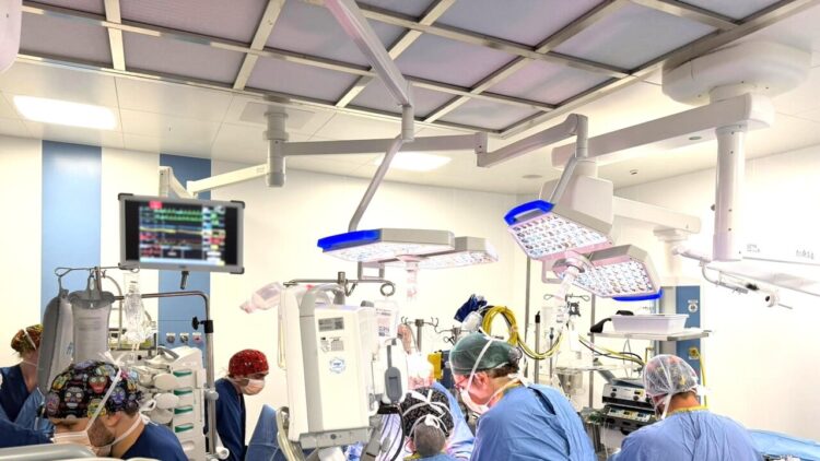 Al Santa Rosa di Viterbo tecnologia innovativa per interventi protesici