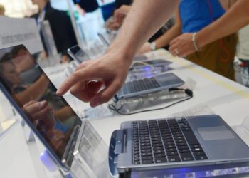 Dopo gli smartphone, l’Europa lavora sull’etichetta energetica per i computer