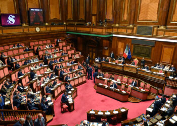 Il governo accelera sull’energia, ‘anche a rischio infrazione Ue’