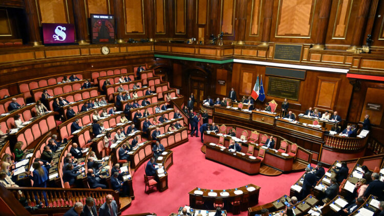 Il governo accelera sull’energia, ‘anche a rischio infrazione Ue’