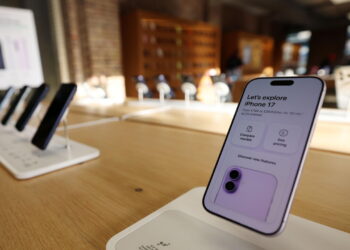 Dall’iPhone pieghevole all’evoluzione dell’IA, le sfide tecnologiche autunnali